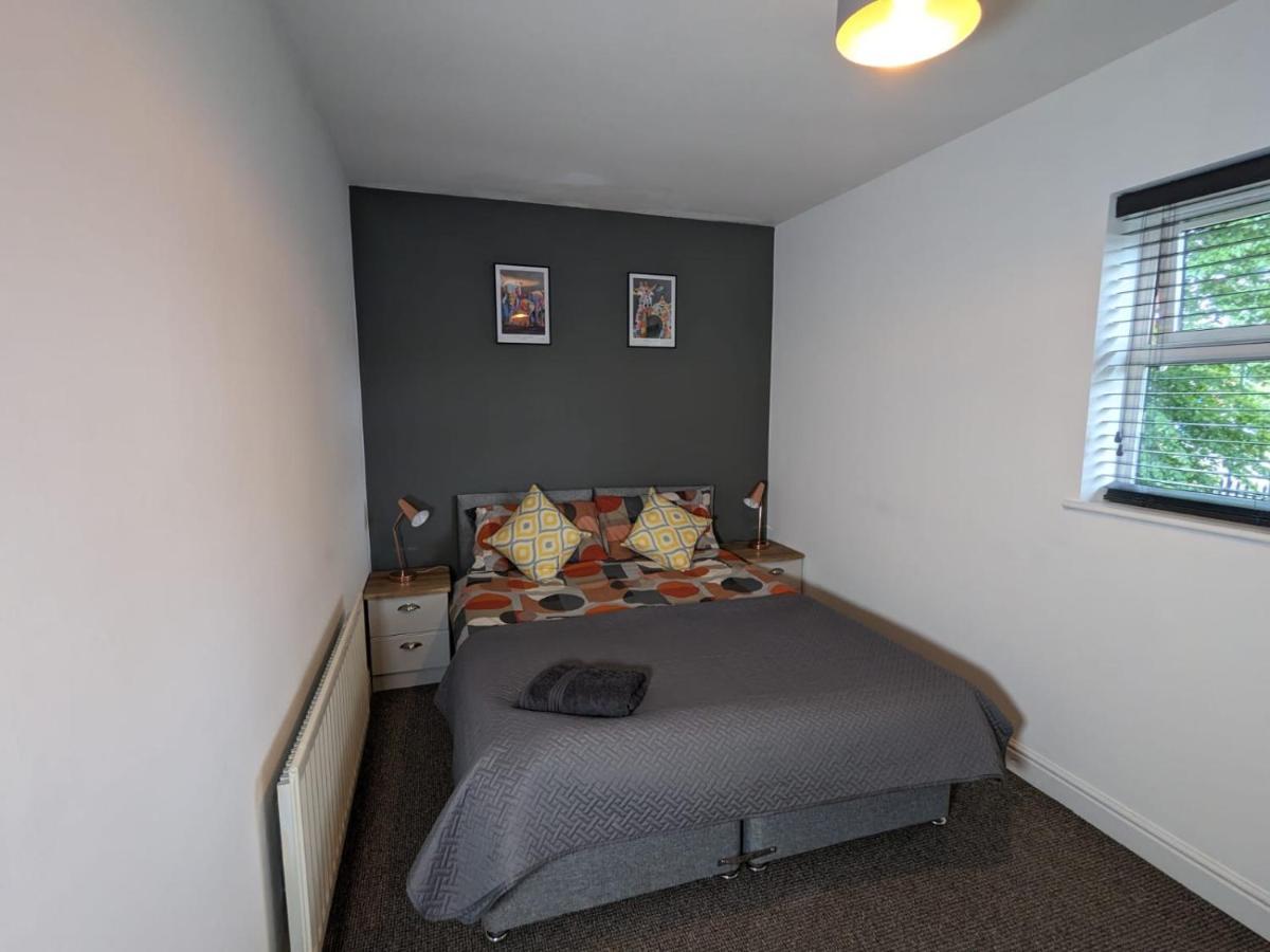 Stylish Modern Apartment, Free Secure Parking Allesley المظهر الخارجي الصورة
